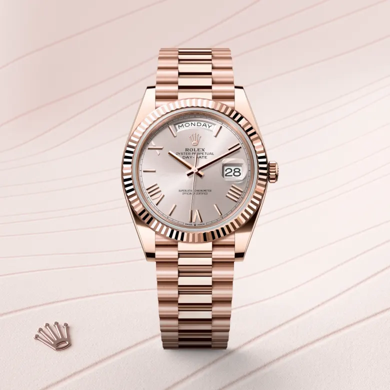 Rolex Day-Date Oyster, 40mm, Everose gold M228235